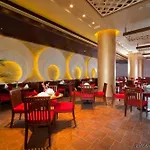 City Seasons Al Hamra Hotel 