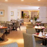 City Seasons Al Hamra Hotel 