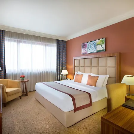 City Seasons Al Hamra Hotel Abu Dhabi Exterior photo